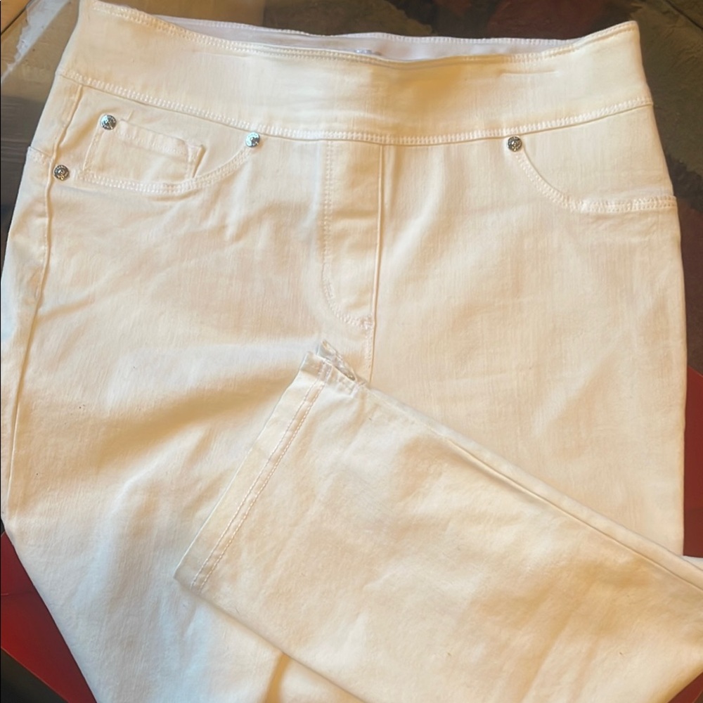 Women's White Jeans